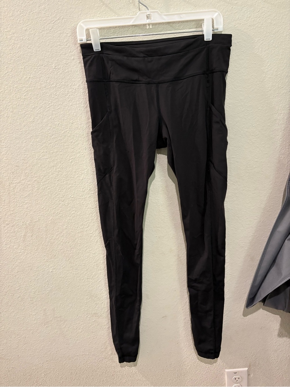 lululemon athletica Black High-Rise Leggings with Side Pockets